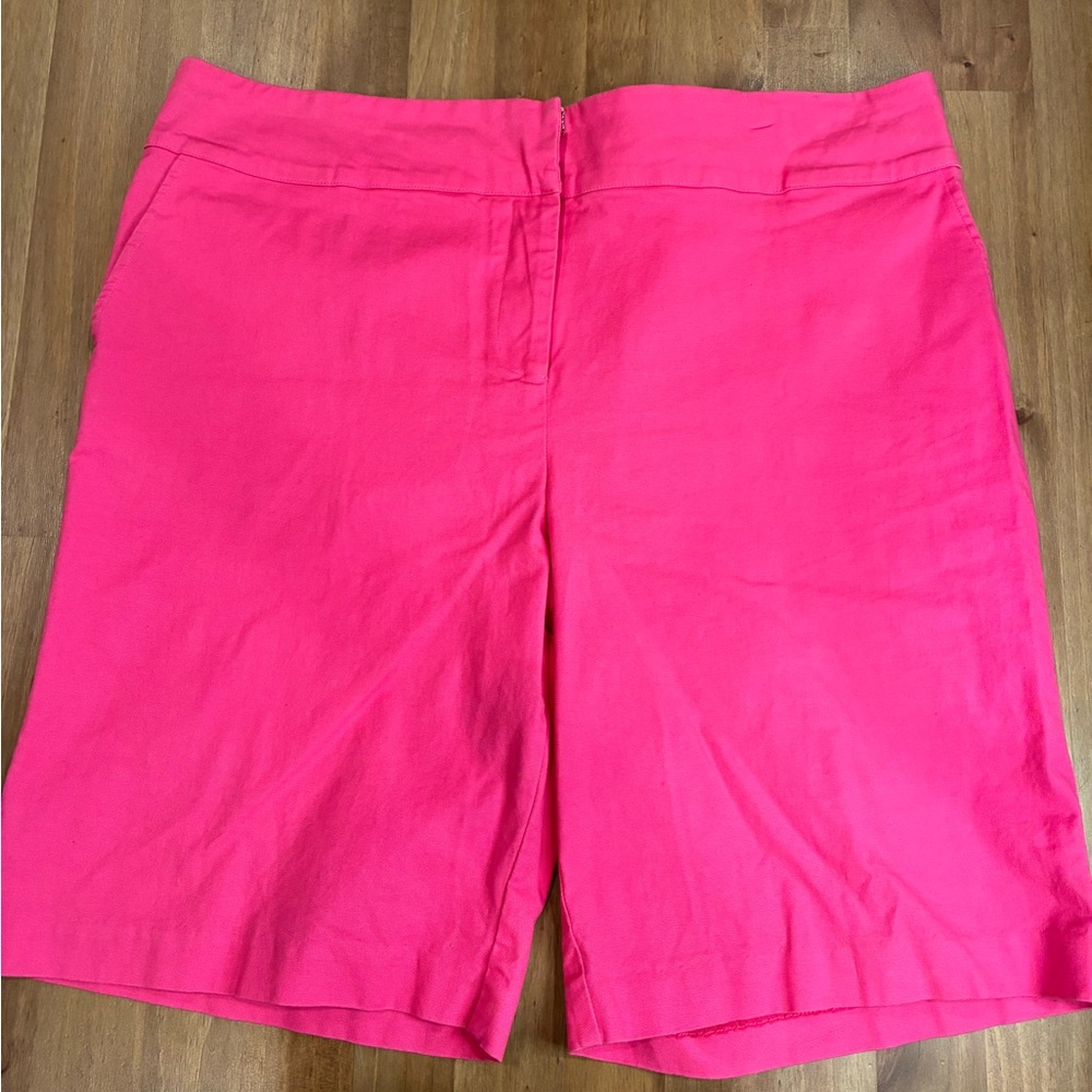 High-Rise Tailored Shorts in Bright Pink